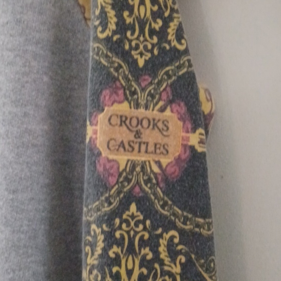 Paisley armed crooks and castles sweatshirt - Picture 3 of 4